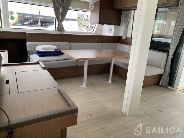 Lagoon 52F - Yacht Charter Sailica