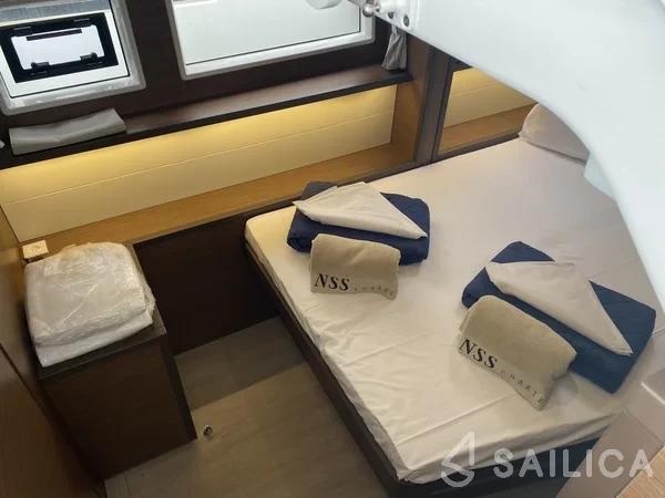 Lagoon 52F - Yacht Charter Sailica