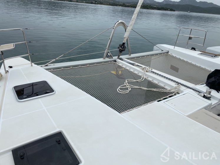 Lagoon 52F - Yacht Charter Sailica