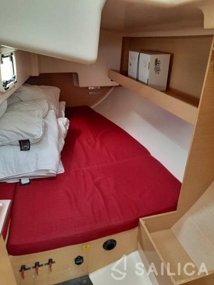Elan 350 - Yacht Charter Sailica