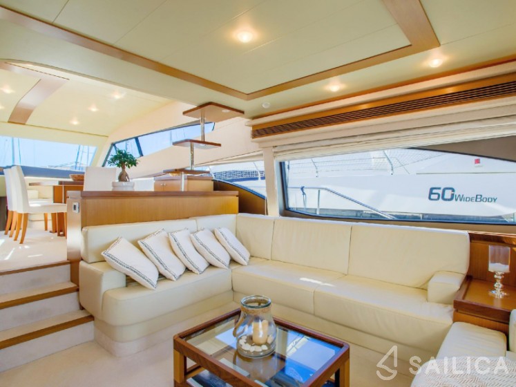 Ferretti 681 - Yacht Charter Sailica