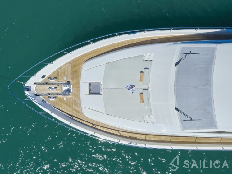 Ferretti 681 - Yacht Charter Sailica