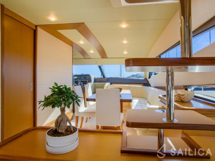 Ferretti 681 - Yacht Charter Sailica
