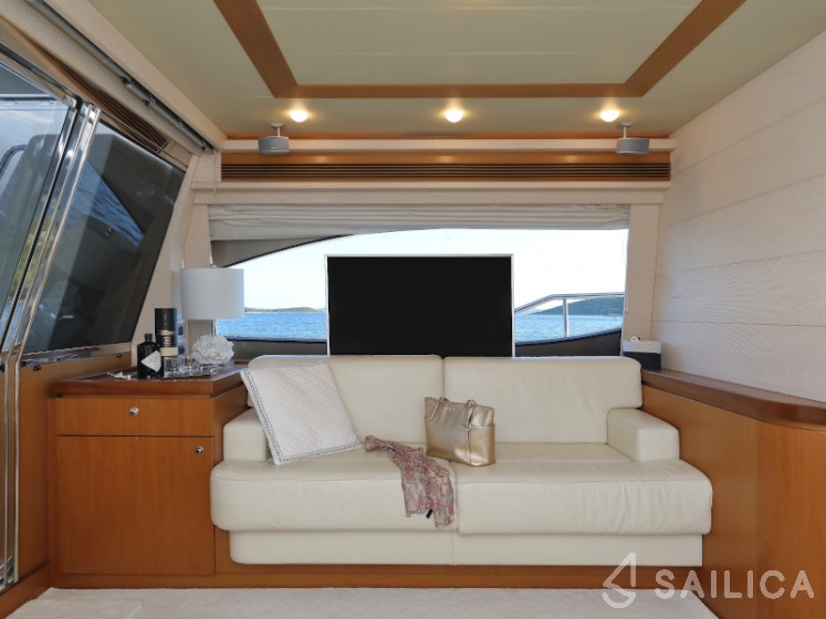 Ferretti 681 - Yacht Charter Sailica