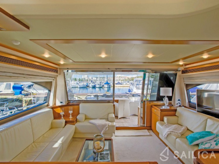 Ferretti 681 - Yacht Charter Sailica