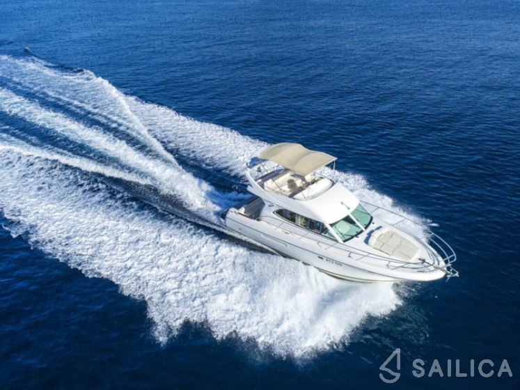 Prestige 36 - Yacht Charter Sailica