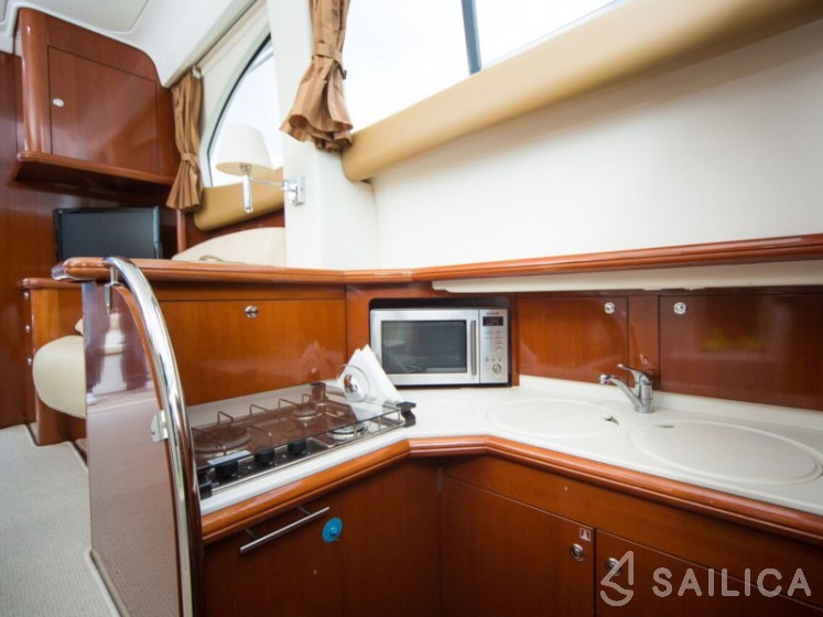 Prestige 36 - Yacht Charter Sailica
