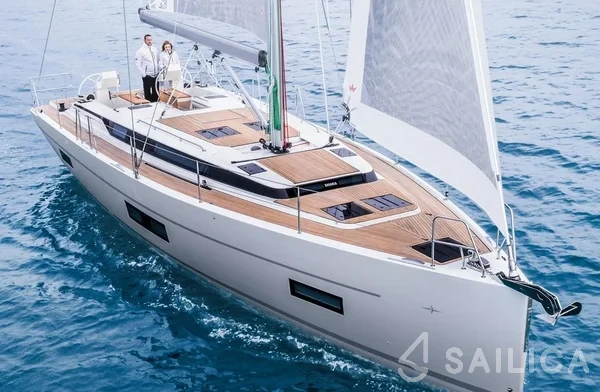 Bavaria C45 - Yacht Charter Sailica