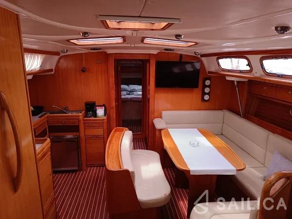 Bavaria 46 Cruiser - Yacht Charter Sailica
