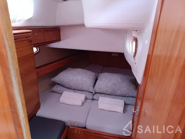 Bavaria 46 Cruiser - Yacht Charter Sailica