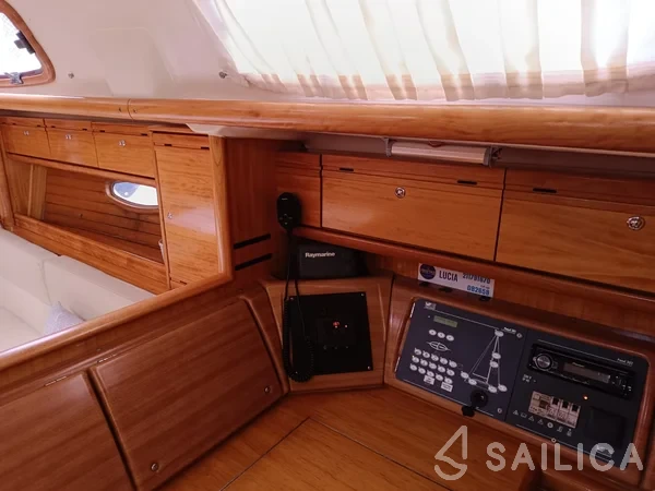 Bavaria 46 Cruiser - Yacht Charter Sailica