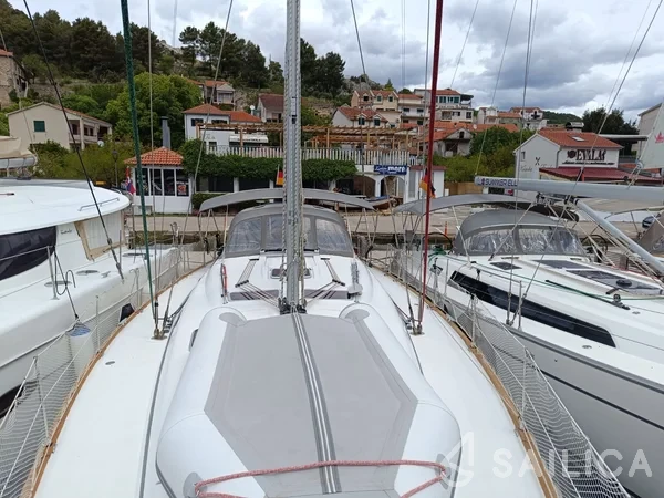 Bavaria 46 Cruiser - Yacht Charter Sailica
