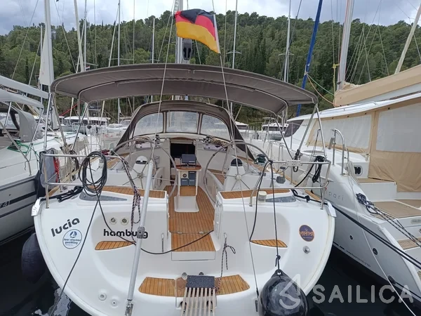 Bavaria 46 Cruiser - Yacht Charter Sailica