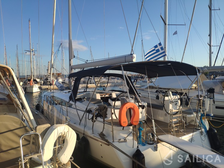 Jeanneau 51 - Yacht Charter Sailica