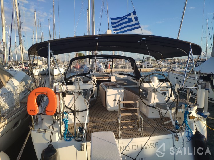 Jeanneau 51 - Yacht Charter Sailica