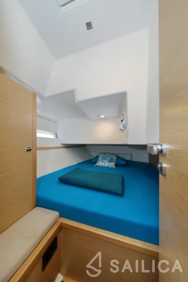 More 40 - Yacht Charter Sailica