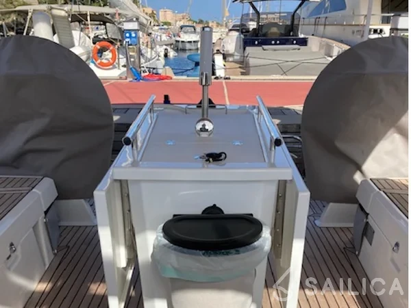 Oceanis 46.1 - Yacht Charter Sailica