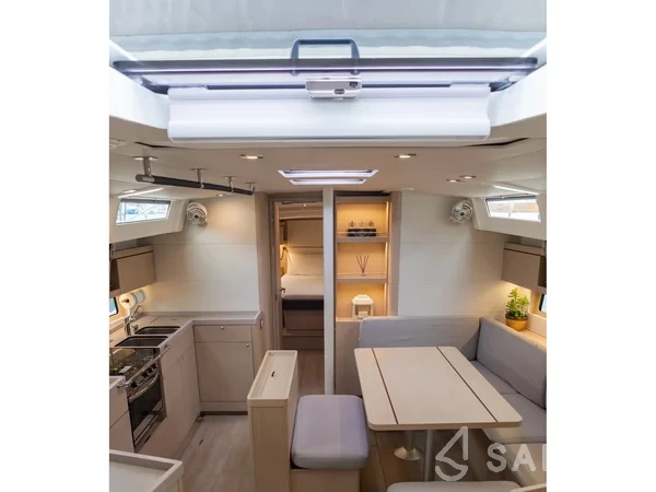 Oceanis 46.1 - Yacht Charter Sailica