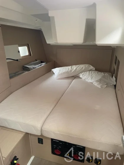 Oceanis 46.1 - Yacht Charter Sailica