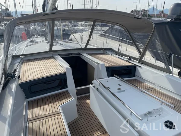 Oceanis 46.1 - Yacht Charter Sailica