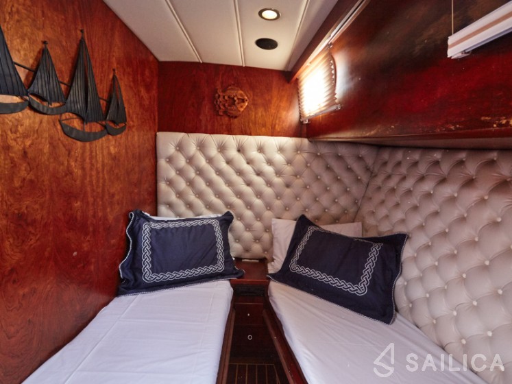 Gulet - Yacht Charter Sailica
