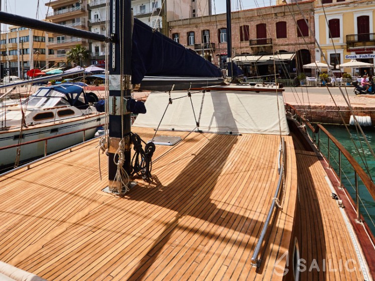 Gulet - Yacht Charter Sailica