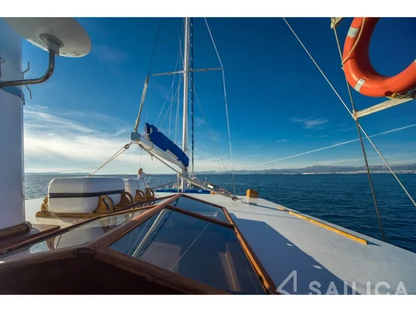 Gulet - Yacht Charter Sailica