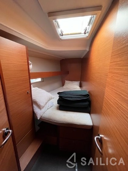 Dufour 460 GL - Yacht Charter Sailica