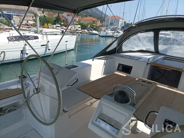 Bavaria C45 - Yacht Charter Sailica