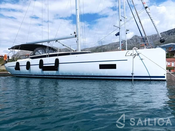 Bavaria C45 - Yacht Charter Sailica