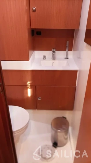 Bavaria C45 - Yacht Charter Sailica
