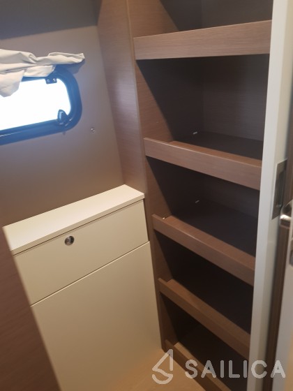 Bali Catspace - Yacht Charter Sailica