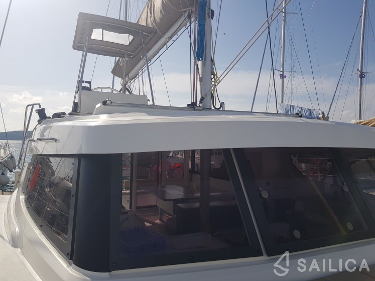 Bali Catspace - Yacht Charter Sailica