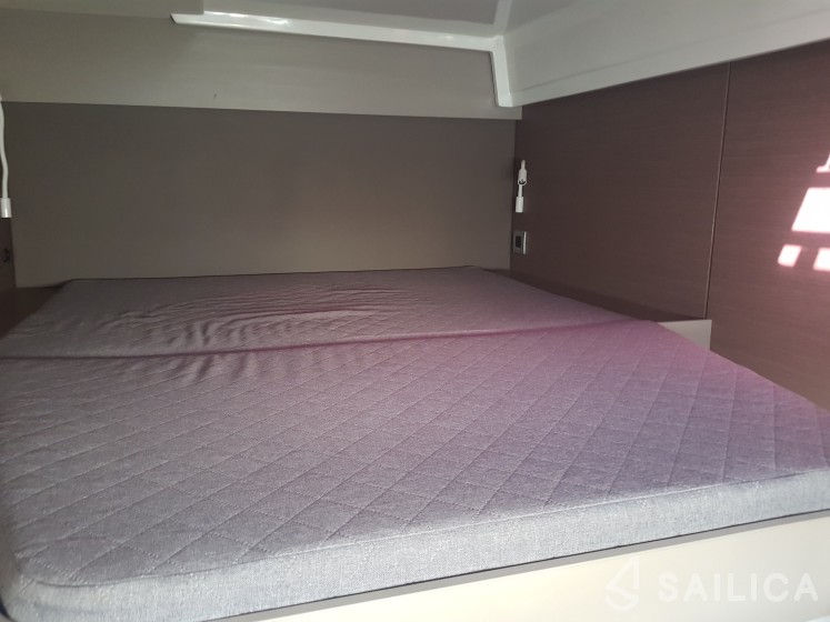 Bali Catspace - Yacht Charter Sailica