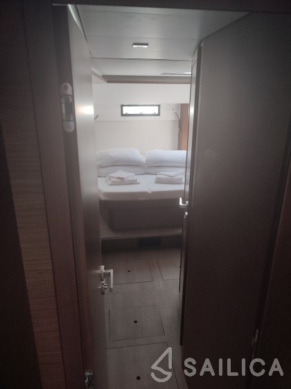 Lagoon 46  - Yacht Charter Sailica