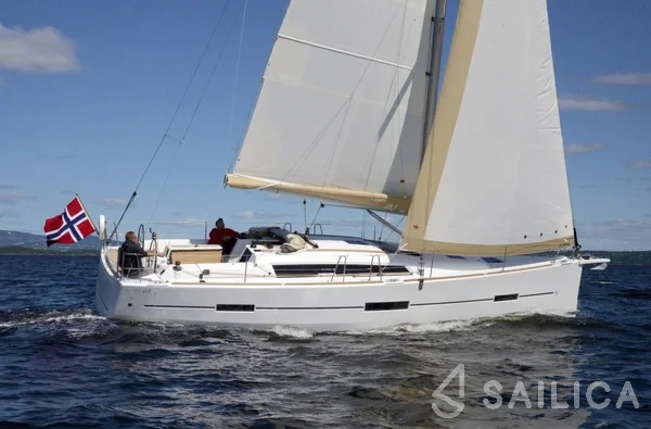 Dufour 412 - Yacht Charter Sailica