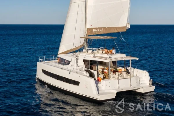 Bali 4.8  - Yacht Charter Sailica