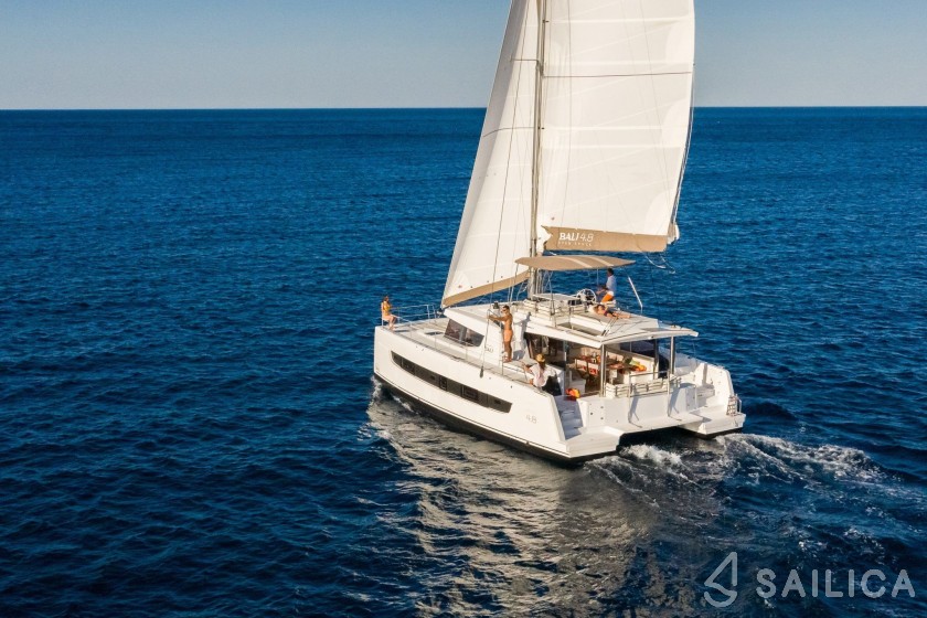 Bali 4.8  - Yacht Charter Sailica