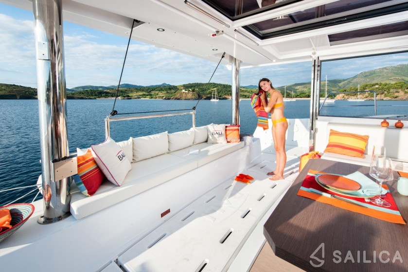 Bali 4.8  - Yacht Charter Sailica