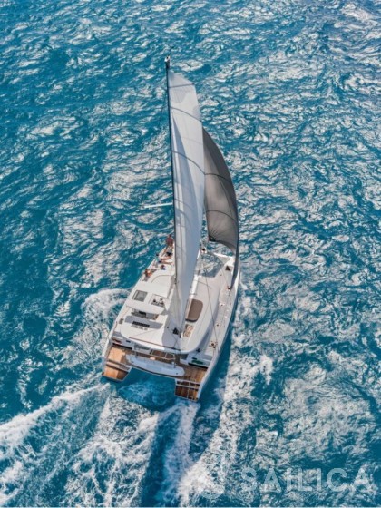 Lagoon 42 - Yacht Charter Sailica