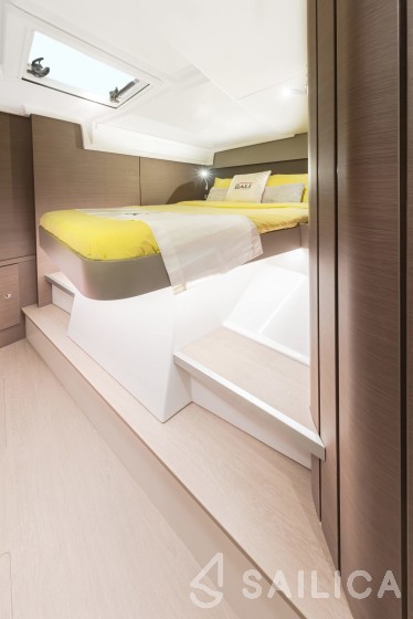 Bali Catspace - Yacht Charter Sailica