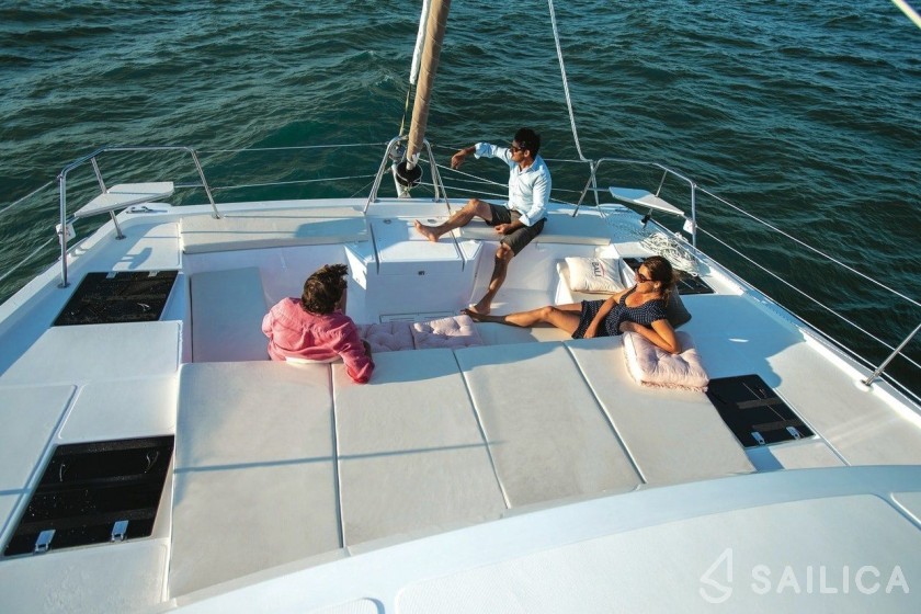 Bali Catspace - Photo #25 Bali Catspace - Yacht Charter Sailica