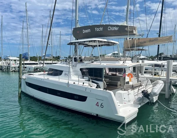 Bali 4.6 - Yacht Charter Sailica