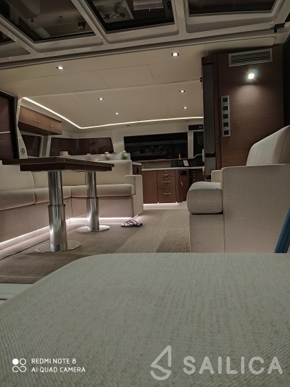 Bali 4.3 MY - Yacht Charter Sailica
