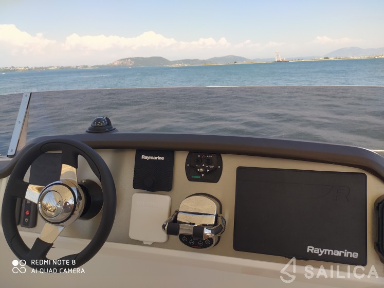 Bali 4.3 MY - Yacht Charter Sailica