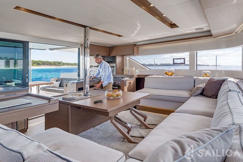 Lagoon 50 - Yacht Charter Sailica