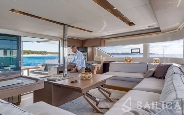 Lagoon 50 - Yacht Charter Sailica