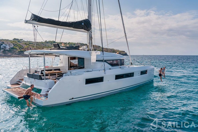 Lagoon 50 - Yacht Charter Sailica