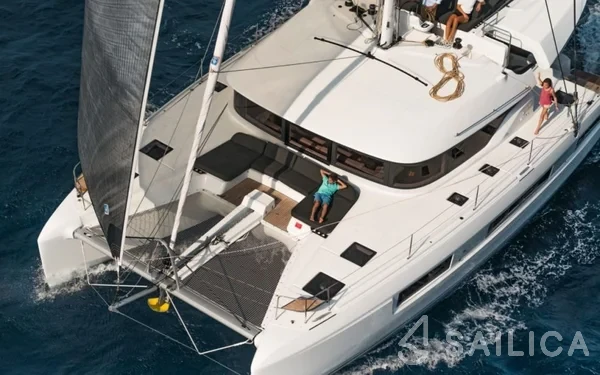 Lagoon 50 - Yacht Charter Sailica