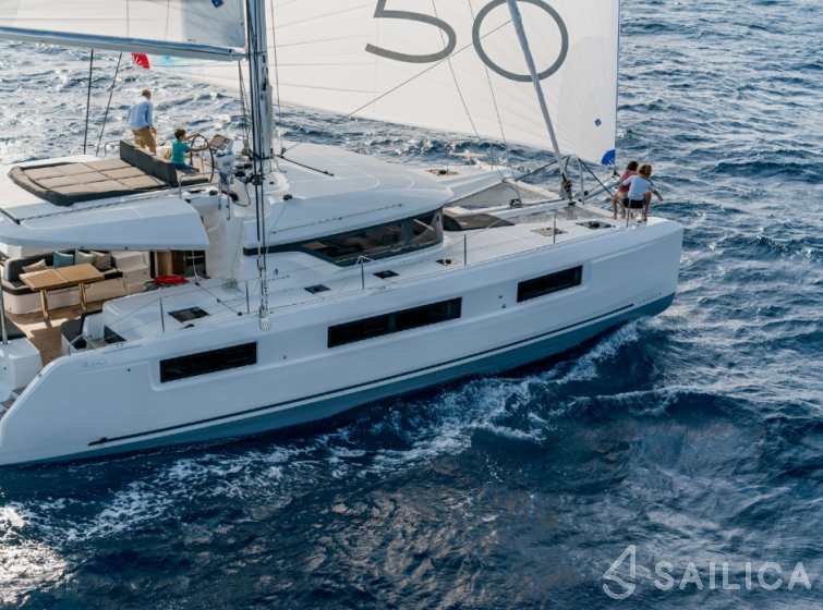 Lagoon 50 - Yacht Charter Sailica